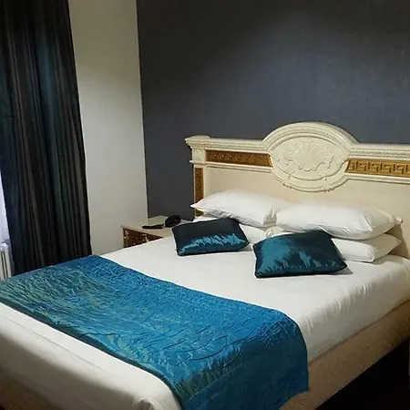 Paulette Centre Cathedrale Rouen