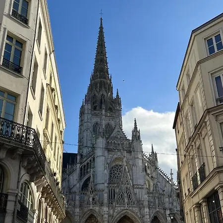 Paulette Centre Cathedrale 3* Rouen