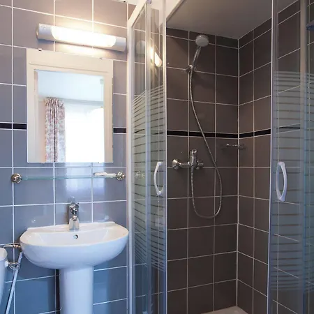 Paulette Centre Nouveau 3*