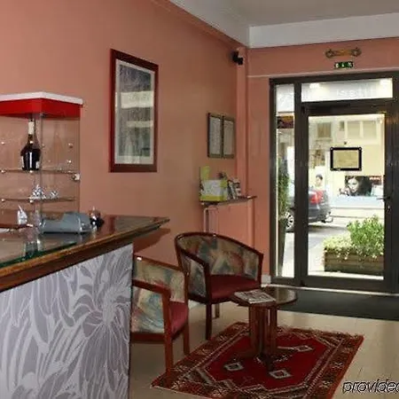 Hotel Paulette Centre Cathedrale 3*