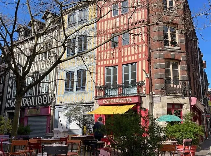 Paulette Centre Nouveau Rouen