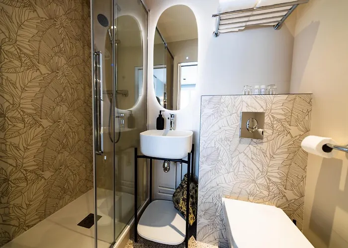 Paulette Centre Nouveau 3*