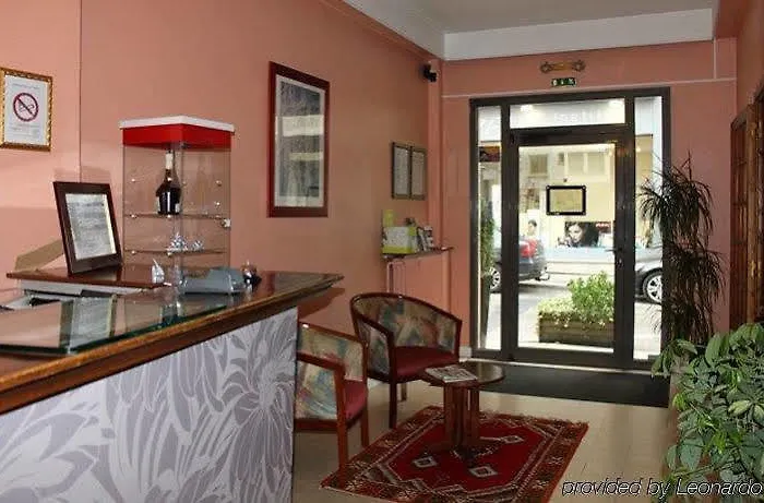 Hotel Paulette Centre Cathedrale 3*